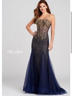 sachin and babi light blue dress ellie wilde | Dresses | Stunning Emerald Green Gown